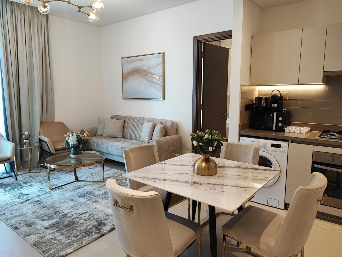 Beautiful 2 Bedroom Next To Business Bay - Sobha Creek Vista Dubai Bagian luar foto