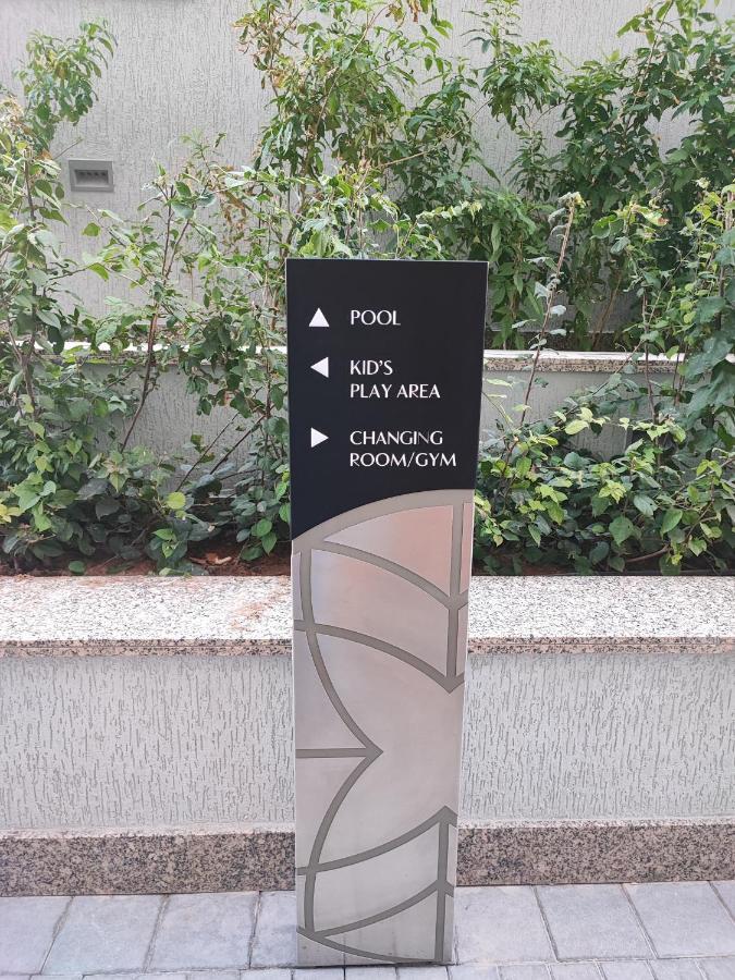Beautiful 2 Bedroom Next To Business Bay - Sobha Creek Vista Dubai Bagian luar foto