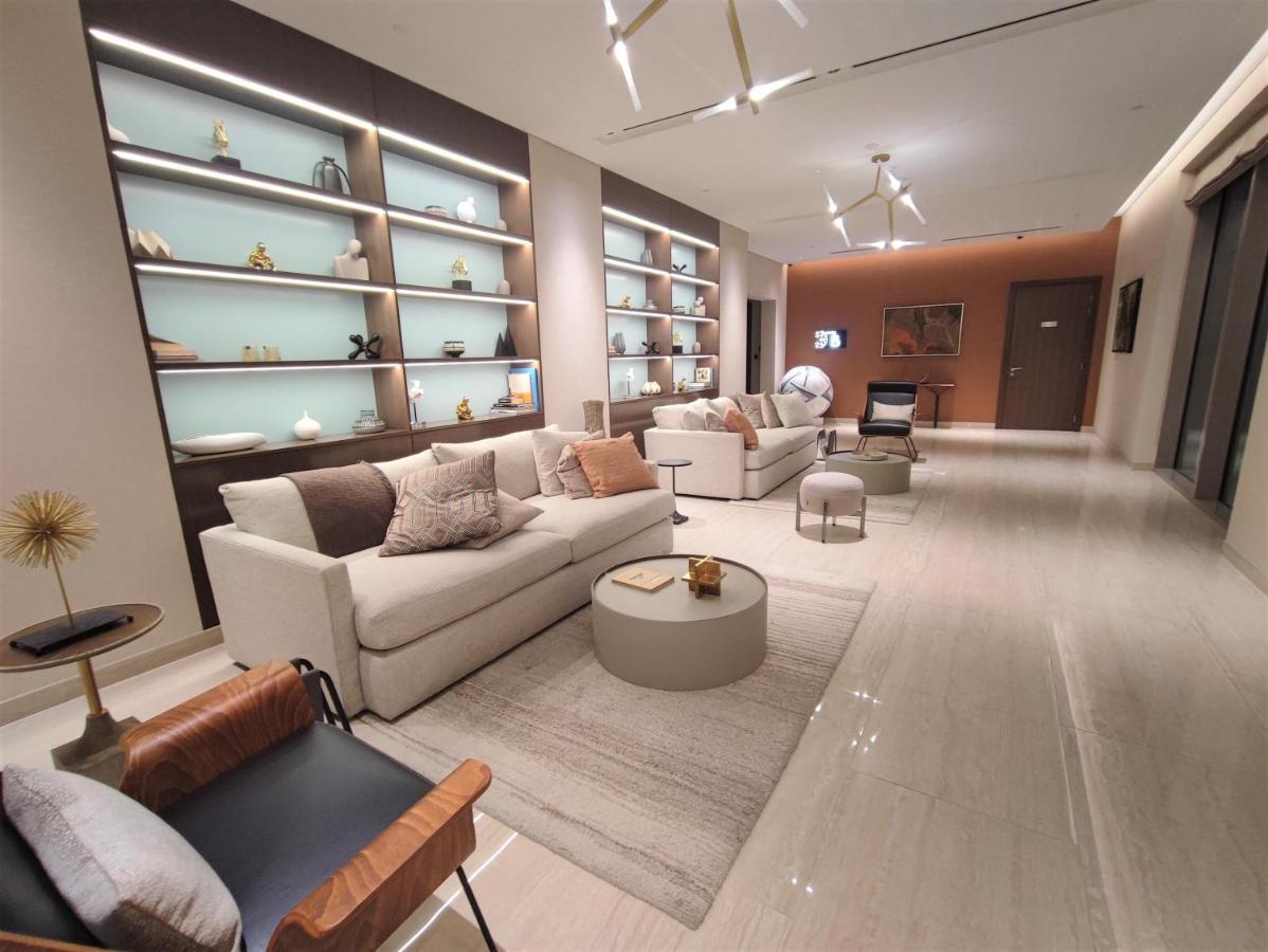 Beautiful 2 Bedroom Next To Business Bay - Sobha Creek Vista Dubai Bagian luar foto