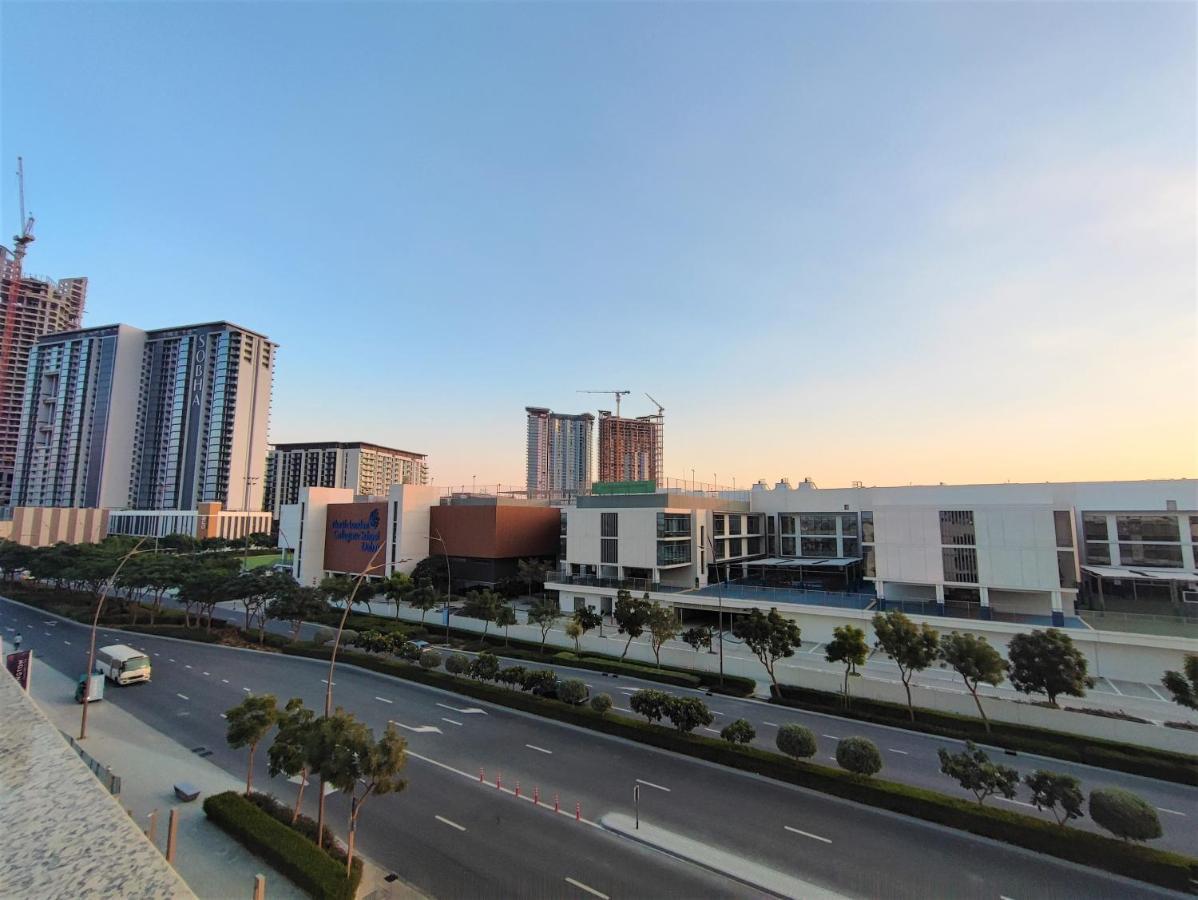 Beautiful 2 Bedroom Next To Business Bay - Sobha Creek Vista Dubai Bagian luar foto
