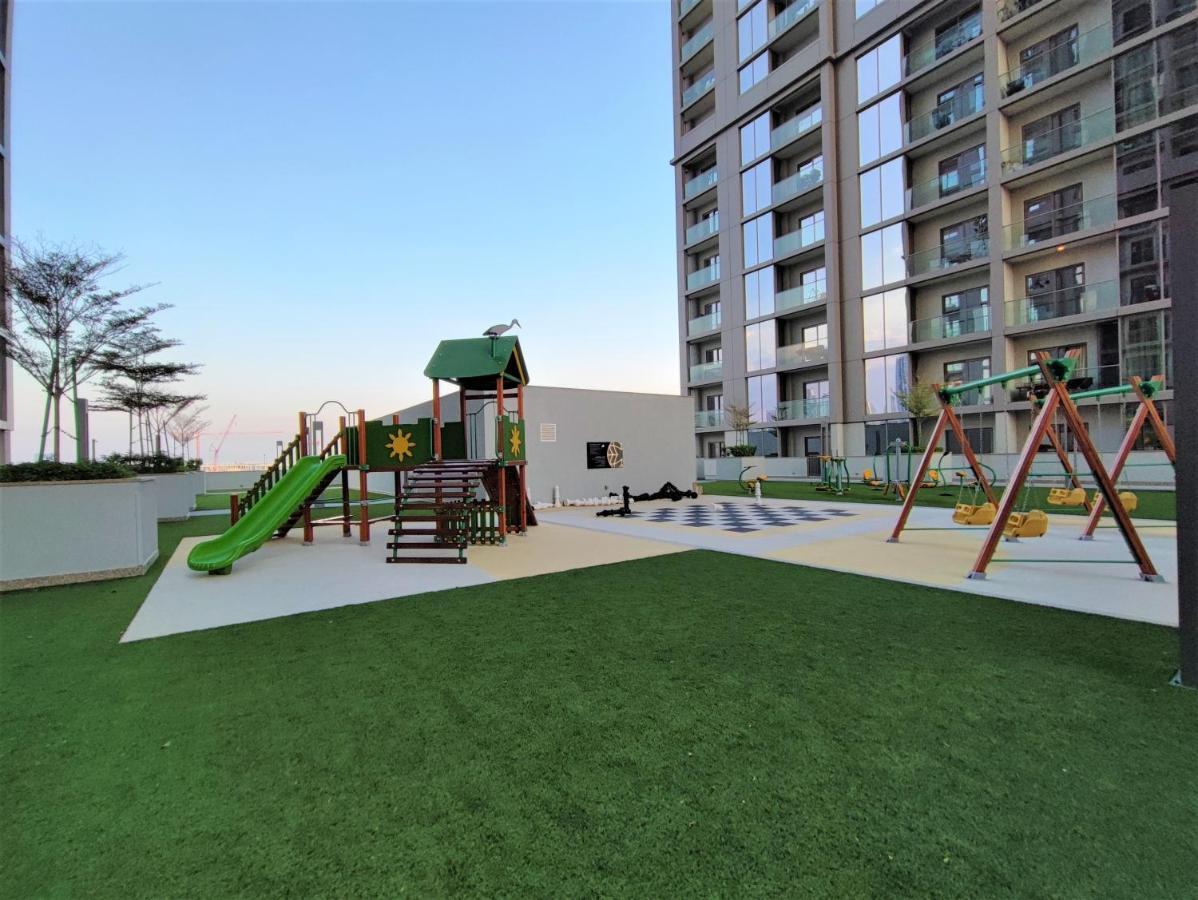 Beautiful 2 Bedroom Next To Business Bay - Sobha Creek Vista Dubai Bagian luar foto