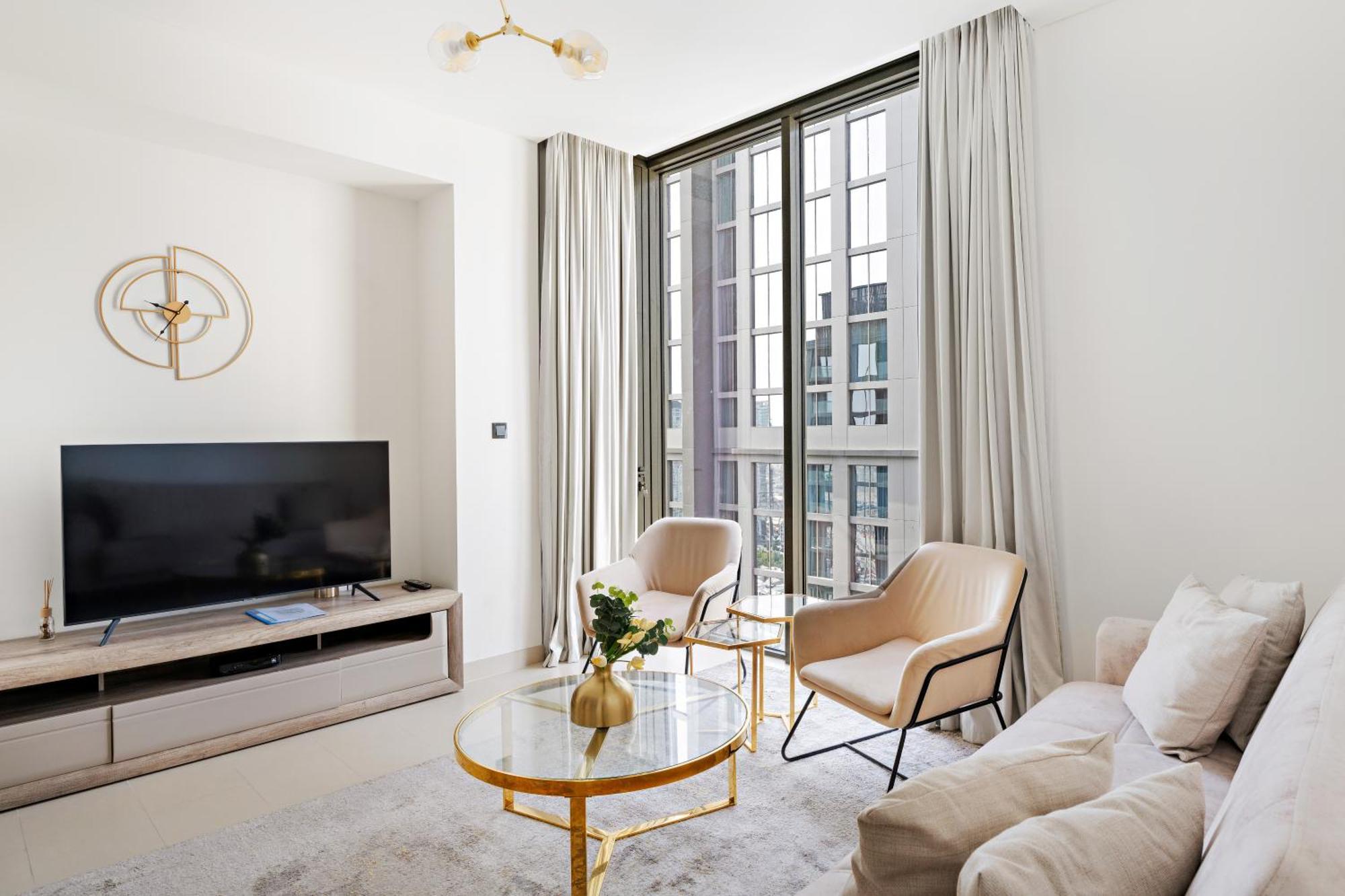 Beautiful 2 Bedroom Next To Business Bay - Sobha Creek Vista Dubai Bagian luar foto