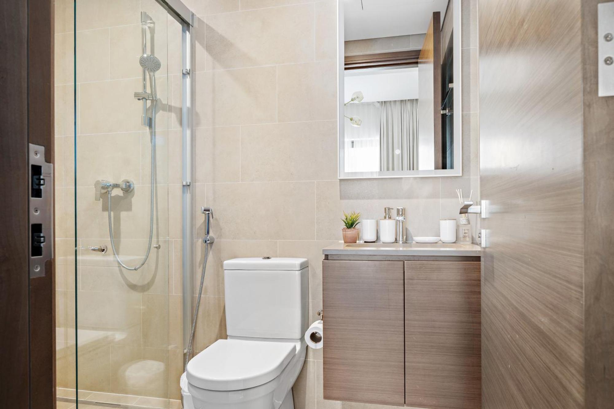 Beautiful 2 Bedroom Next To Business Bay - Sobha Creek Vista Dubai Bagian luar foto